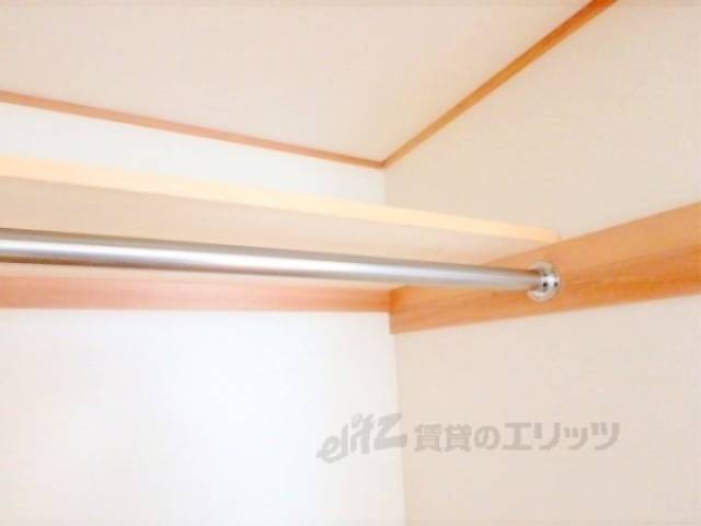 収納　ハンガーかけ