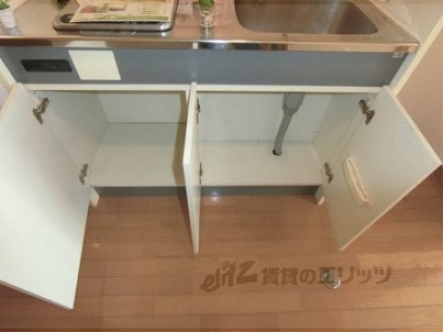 キッチン　キッチン下部収納