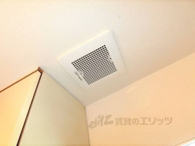 キッチン　換気扇