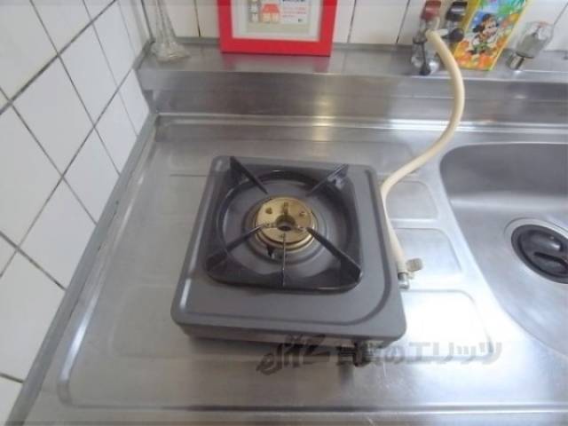 キッチン　コンロ置き場