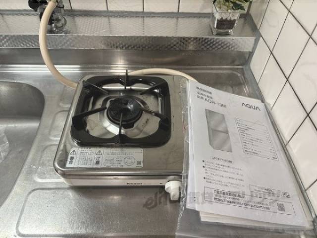 キッチン　コンロ置き場