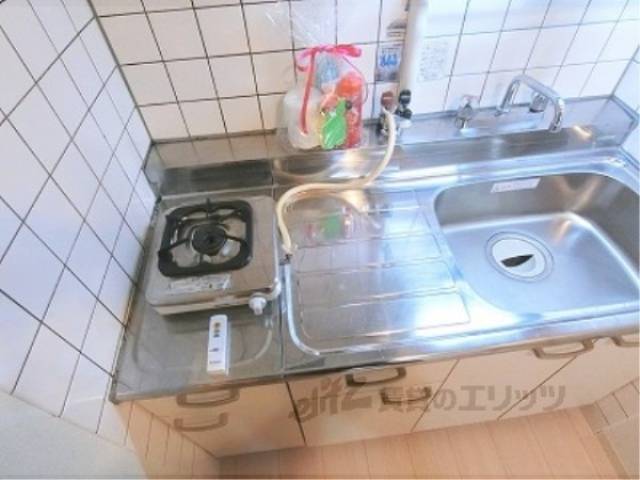 キッチン　コンロ置き場