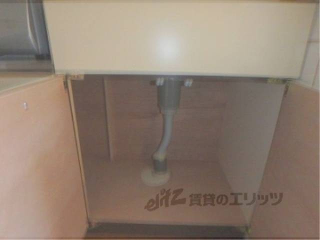 キッチン　下部収納