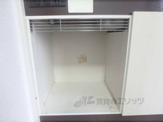 冷蔵庫置場