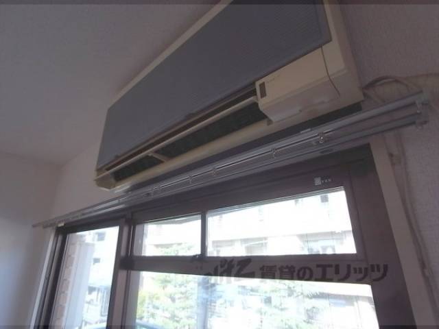 カーテンレール