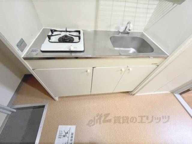 キッチン　下部収納