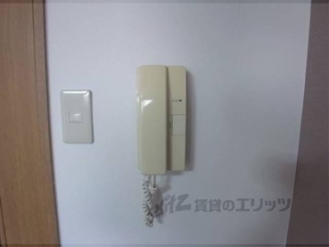 インターホン