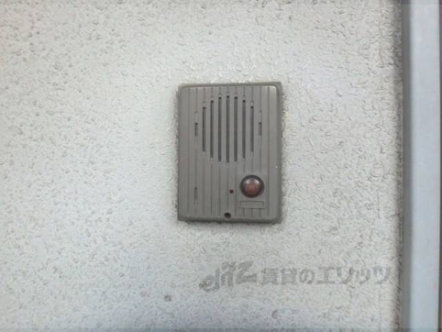 玄関　インターホン