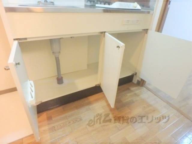 キッチン　下部収納