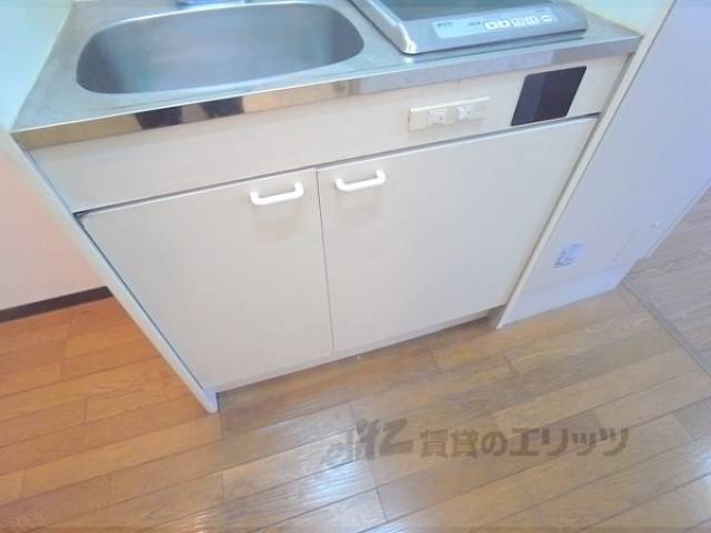 キッチン　収納