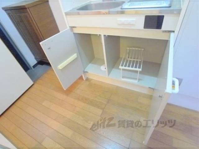 キッチン　下部収納