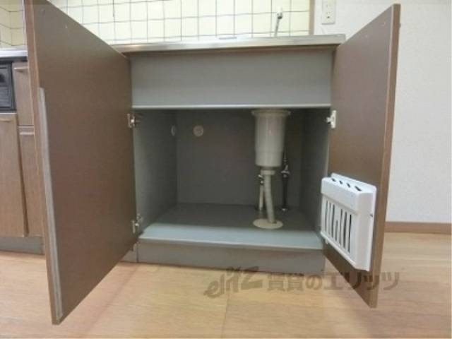 キッチン　下部収納