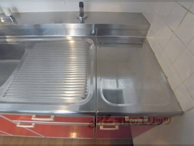 キッチン　コンロ置き場