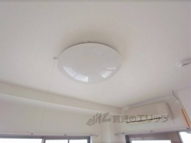電気