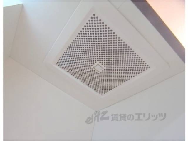 キッチン　換気扇