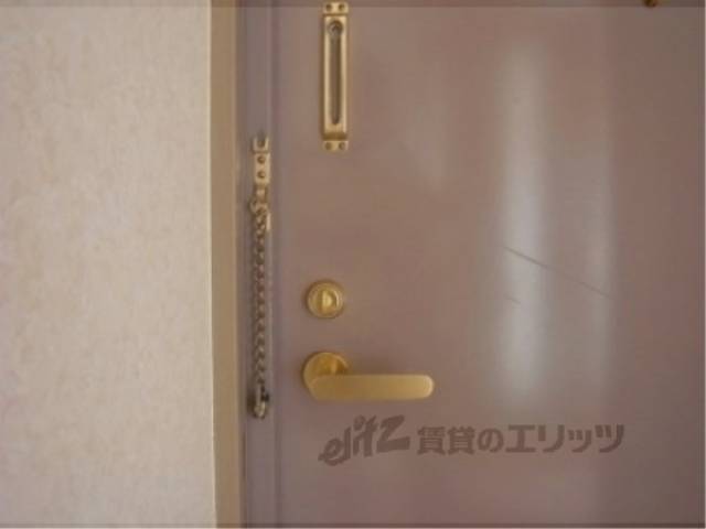 玄関　ドアノブ