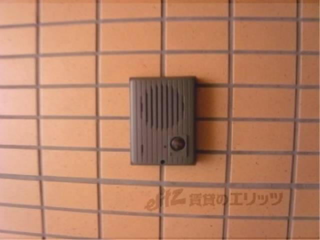 玄関　インターホン