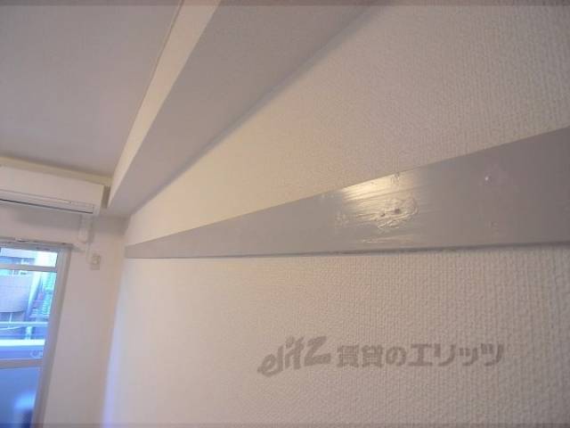 壁掛け用レール