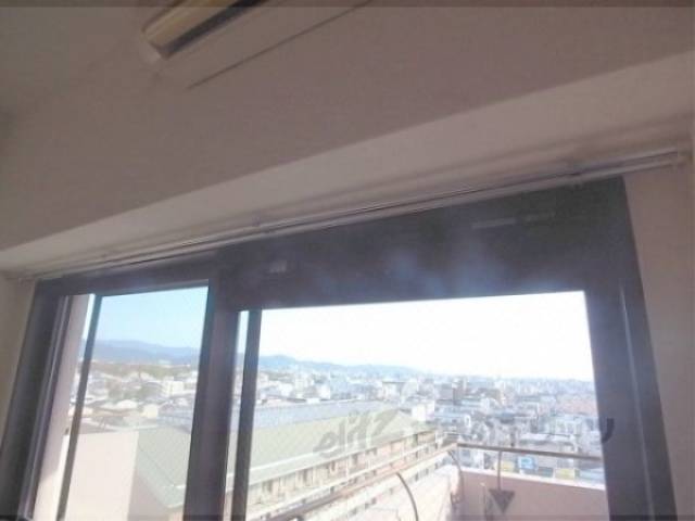 カーテンレール