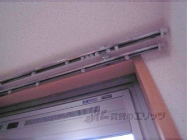 カーテンレール