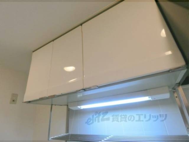 キッチン　収納