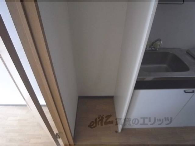 冷蔵庫置場