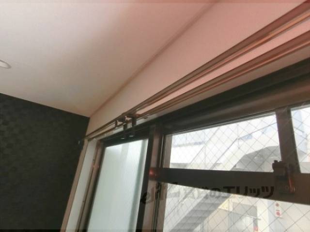 イメージ写真　カーテンレール