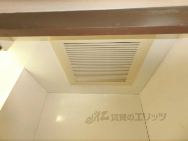 キッチン　換気扇