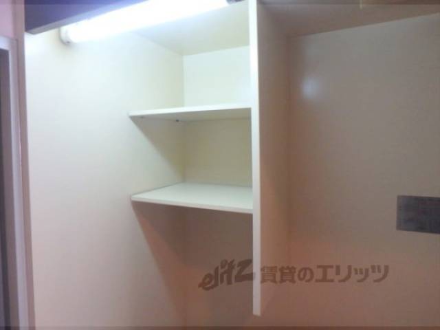 キッチン　収納