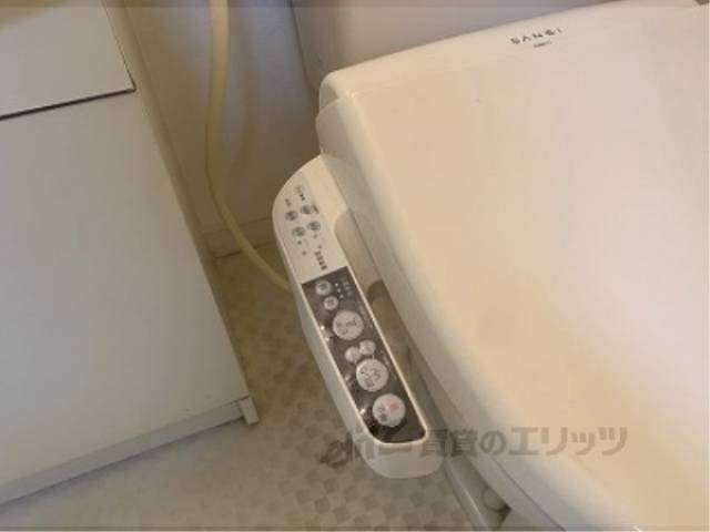 トイレ　ウォシュレット