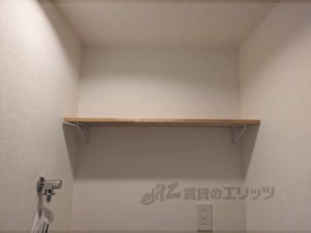 洗濯機置場　棚