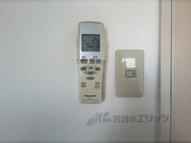 エアコンリモコン
