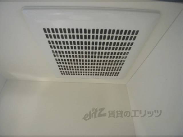 キッチン　換気扇