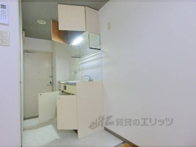 キッチン　収納