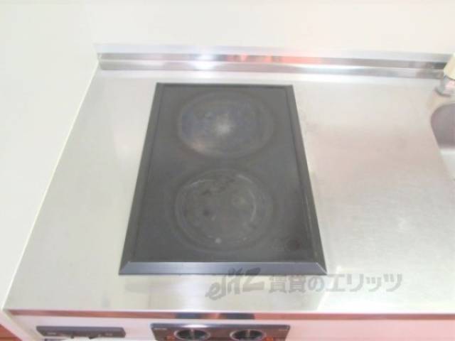 キッチン　コンロ