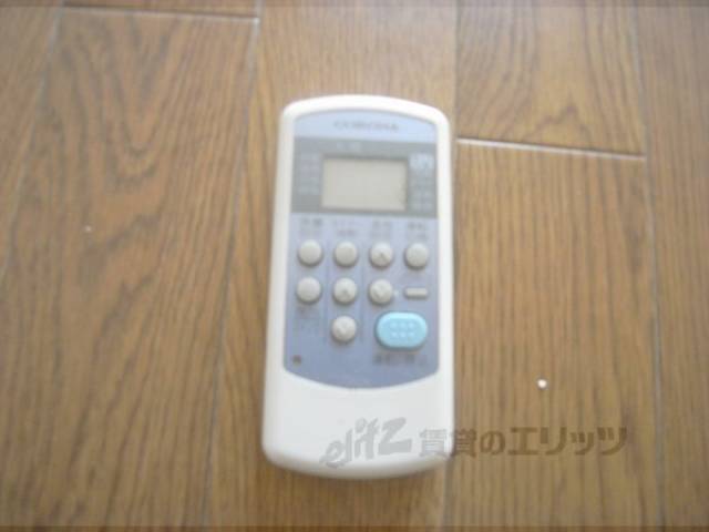 エアコンリモコン