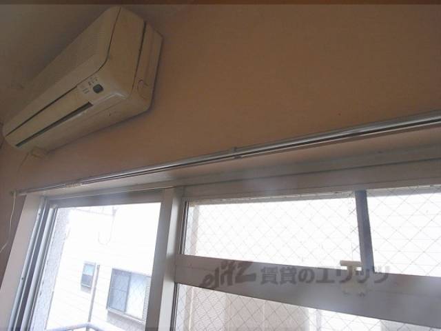 カーテンレール