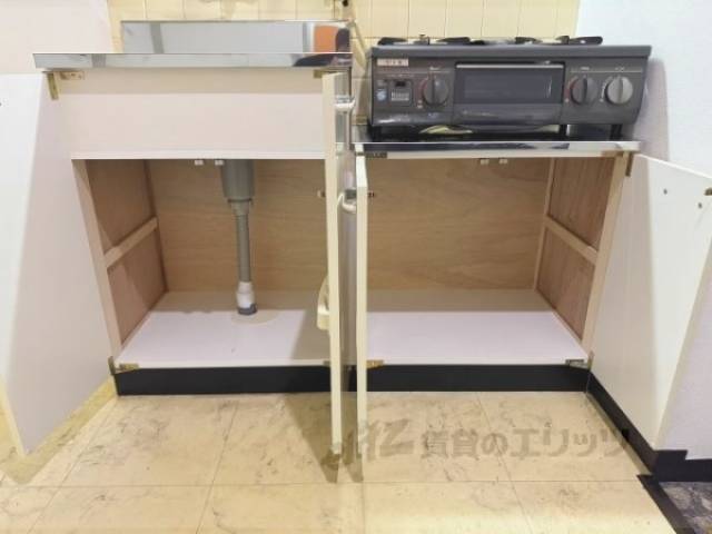 キッチン　下収納