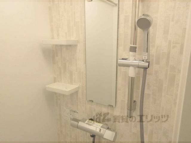 風呂　シャワールーム