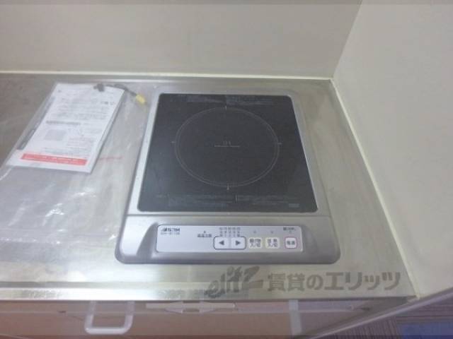 キッチン　コンロ