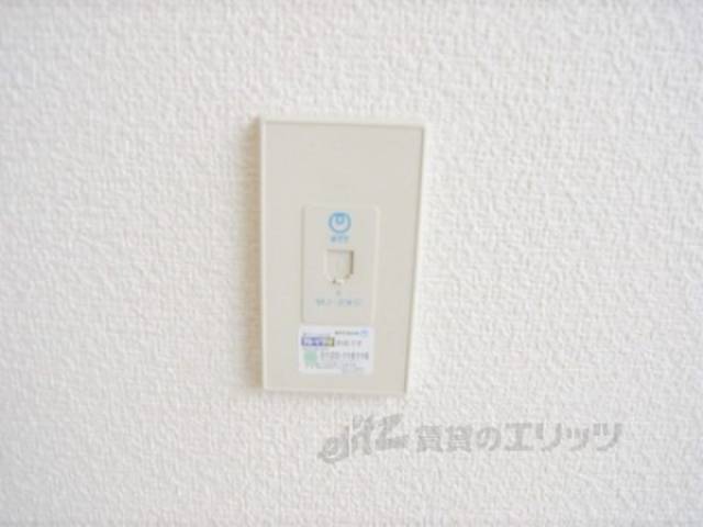 ネット配線差込口