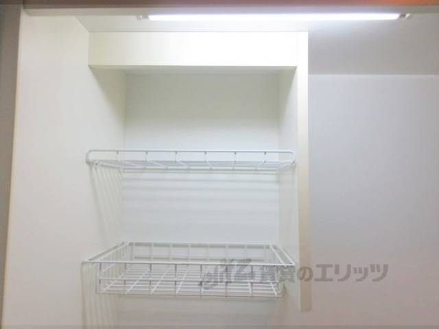 キッチン　収納