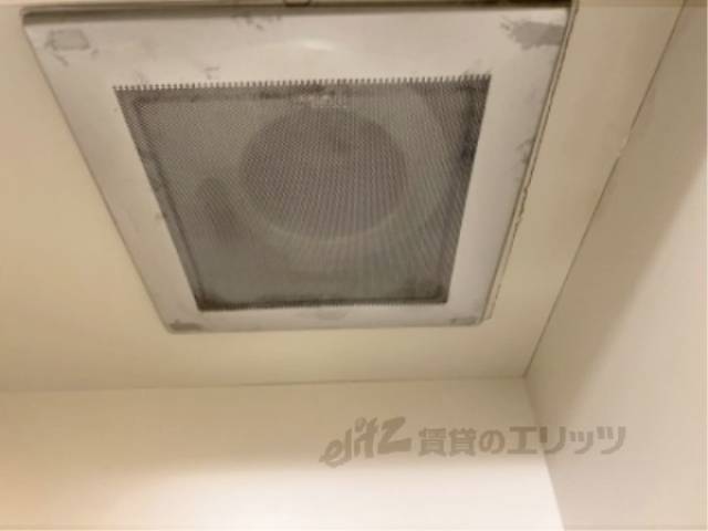 キッチン　換気扇