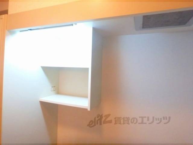 キッチン　収納上部