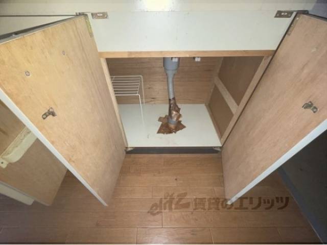 キッチン　下部収納