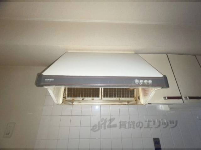 キッチン　換気扇