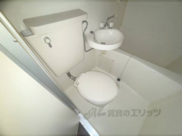 ユニットバス　トイレ