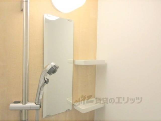 風呂　シャワールーム