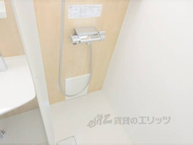 風呂　シャワールーム