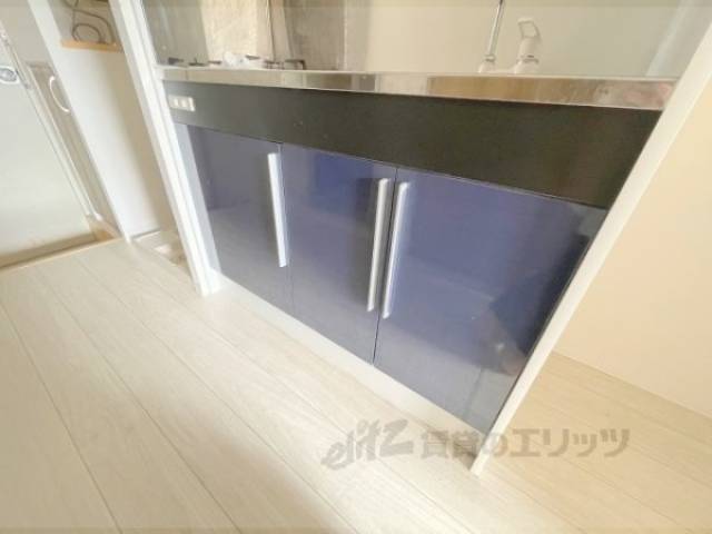 キッチン　下部収納